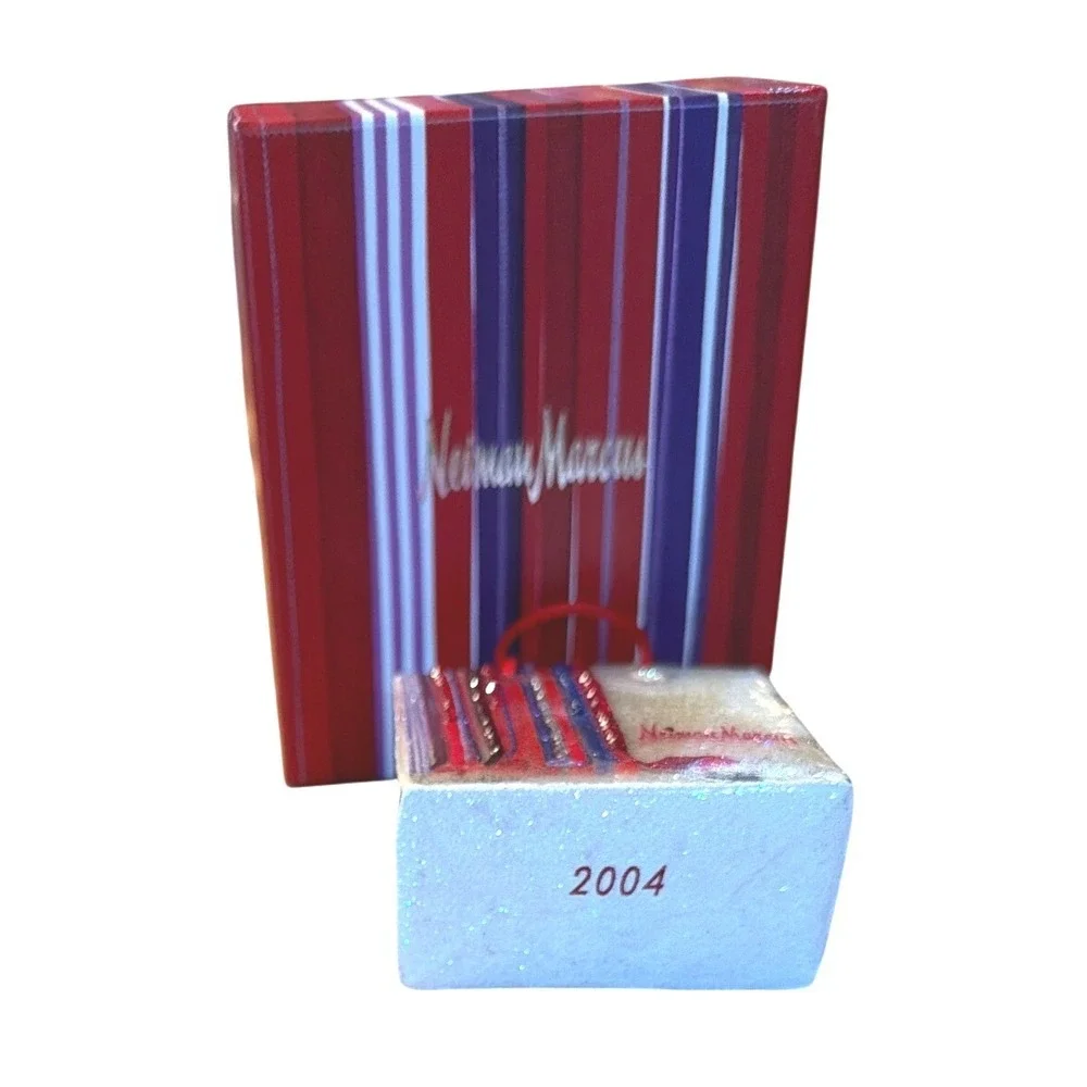 Neiman Marcus Shopping Bag‎ Ornament Multi 2004/READ